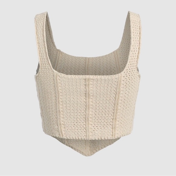 Solid Knit Crop Top - Picture 2 of 3